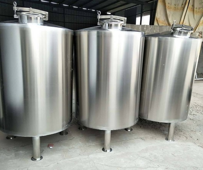 1738832486207695.jpg 不銹鋼儲罐 (8).jpg