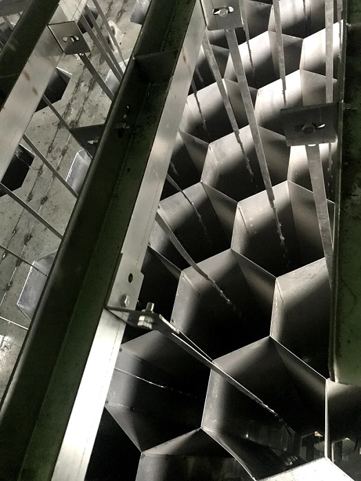 1766999342268289.jpg 陰極線 (2).jpg